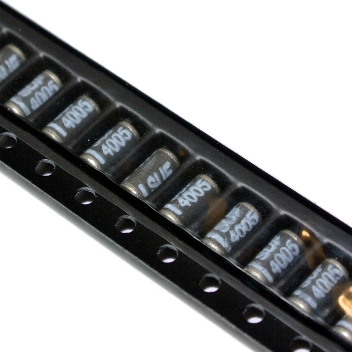 Lot De 100 Diodes SMD MELF SM4004 Diotec - 400V 1A, Neuves, Pour électronique